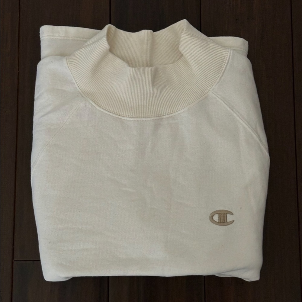 Champion Sweatshirt